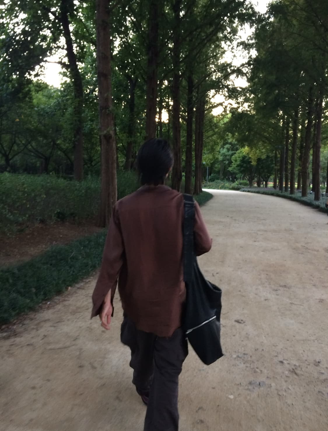 에드워드 커밍 컷아웃 셔츠 상품이미지3