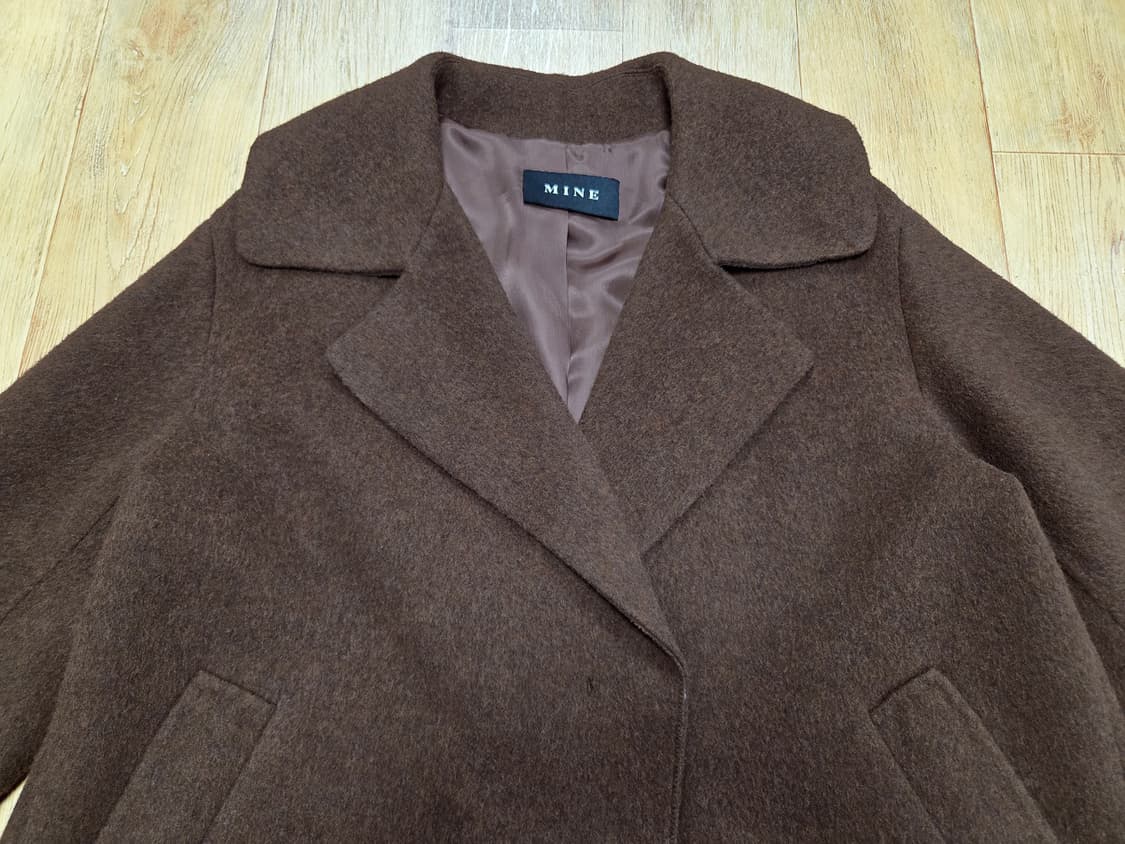 마인(MINE) 라쿤블렌드 와이드카라 핸드메이드코트 프리사이즈 상품이미지4