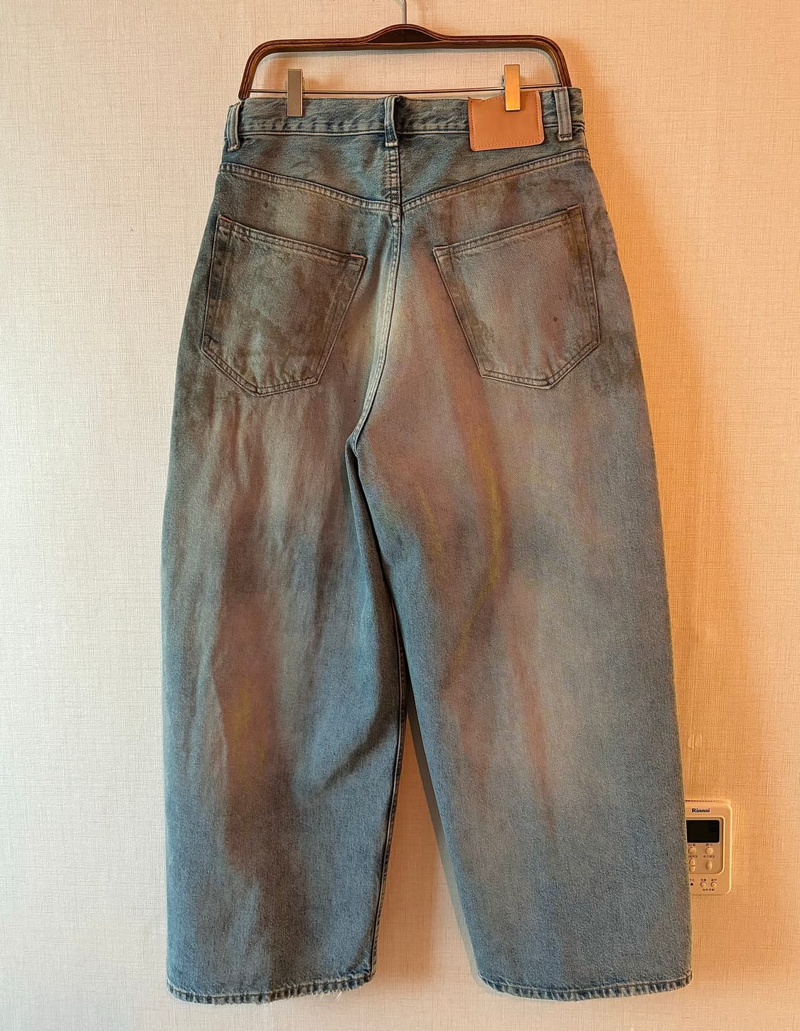 아크네 슈퍼배기진 2023 상품이미지2