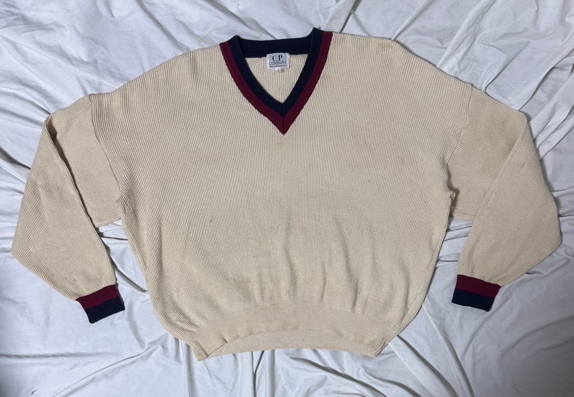 90s cp 컴퍼니 브이넥 니트 상품이미지1