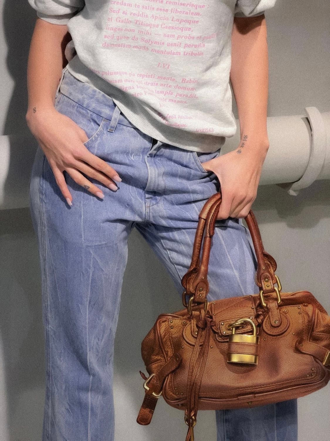 끌로에 패딩턴백 판매합니다. 상품이미지10