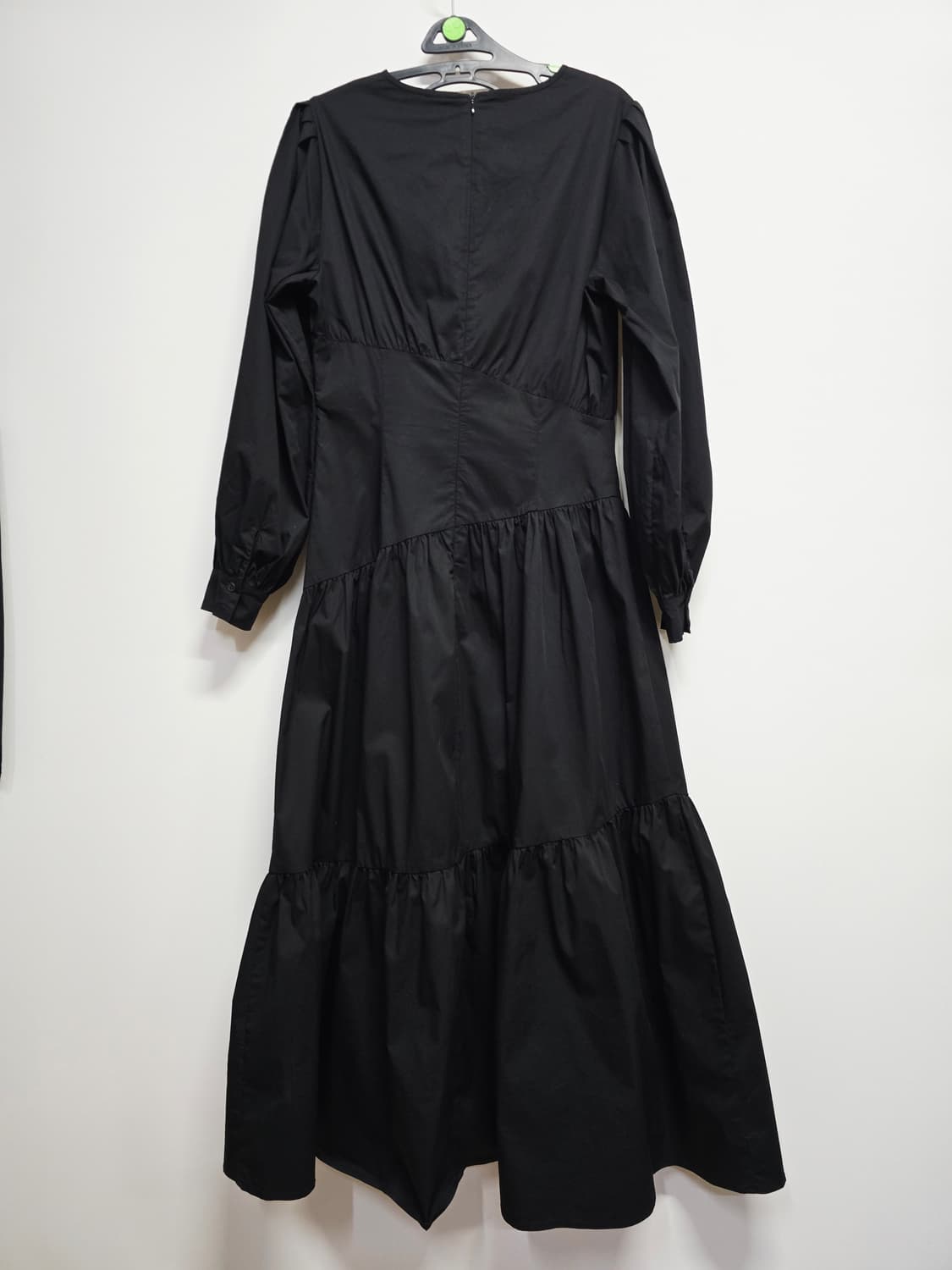 블랑듀 블랙 롱 원피스 셔링 디자인 상품이미지5