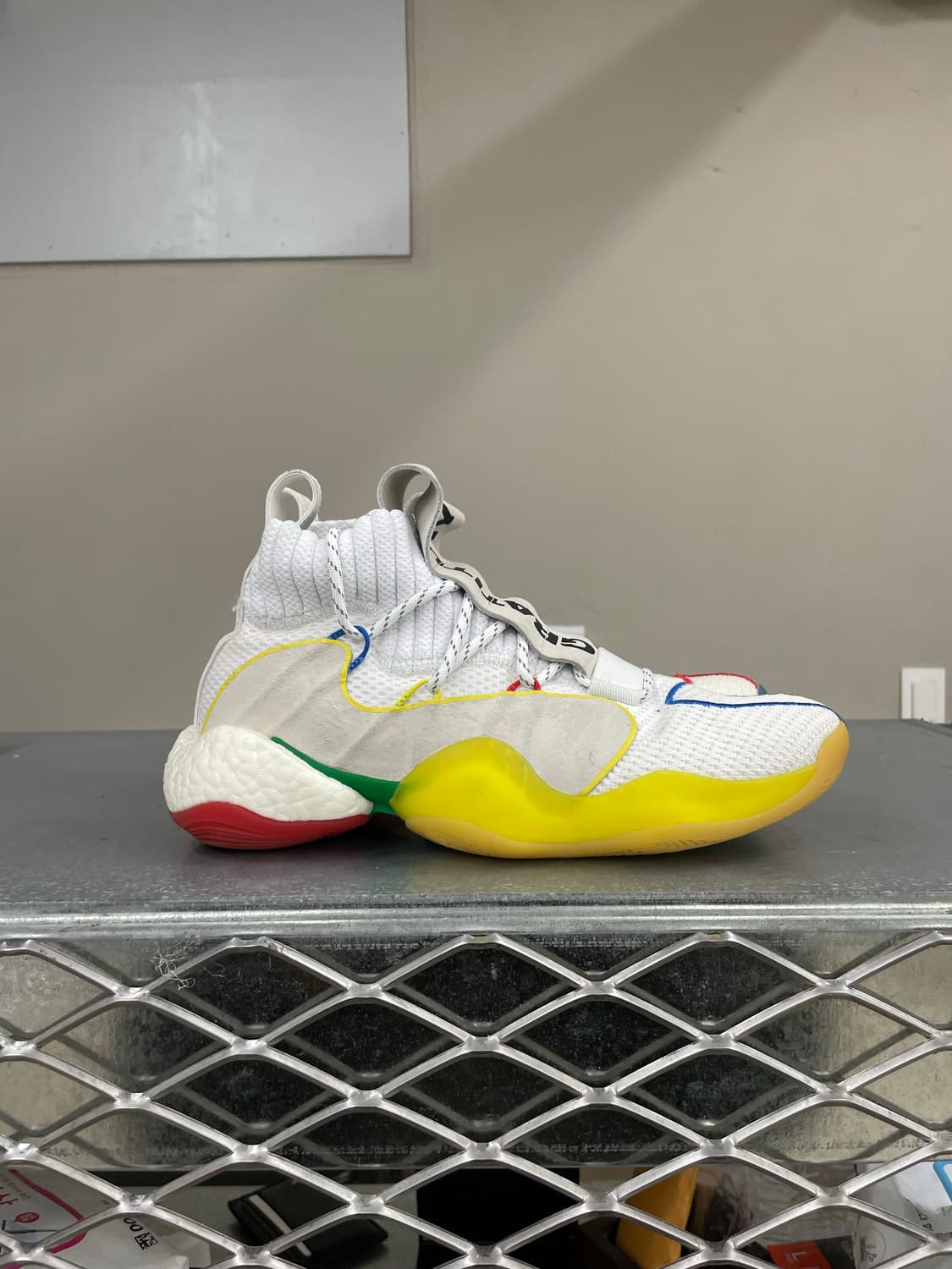 아디다스 x 퍼렐 윌리엄스 크레이지 BYW LVL 265 상품이미지4