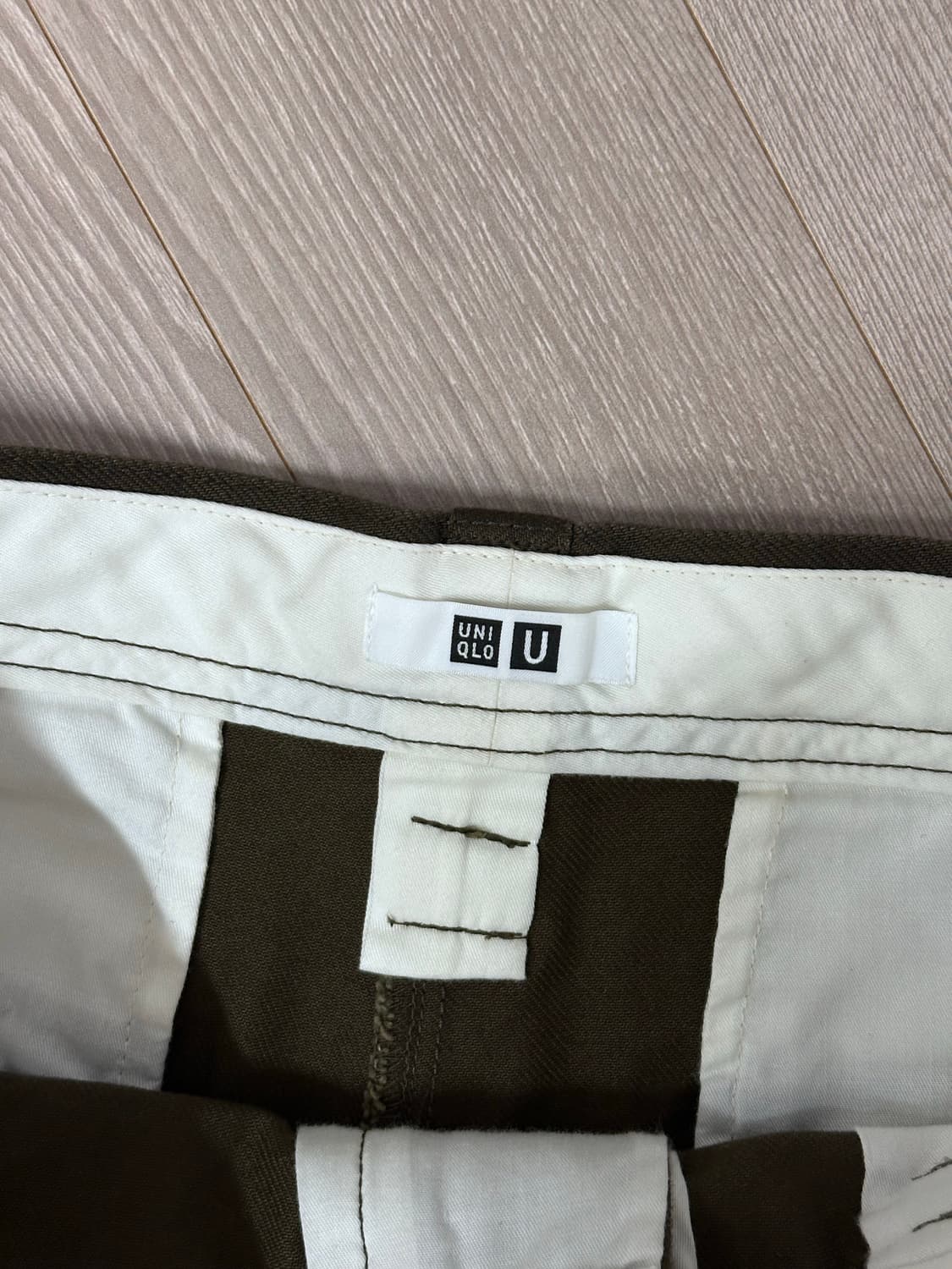 유니클로 U 와이드핏 치노 팬츠 23fw 38 다크 브라운 79 사이즈 상품이미지2