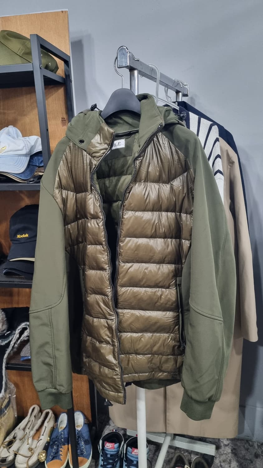 c.p.컴퍼니 105~110(54size) 덕다운 패딩 고글 후드자켓 상품이미지1