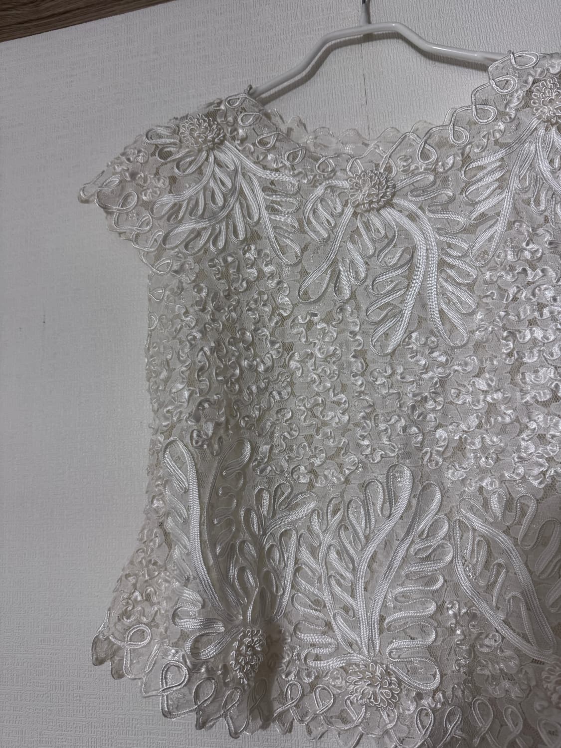 프릴 장식 탑 상품이미지3