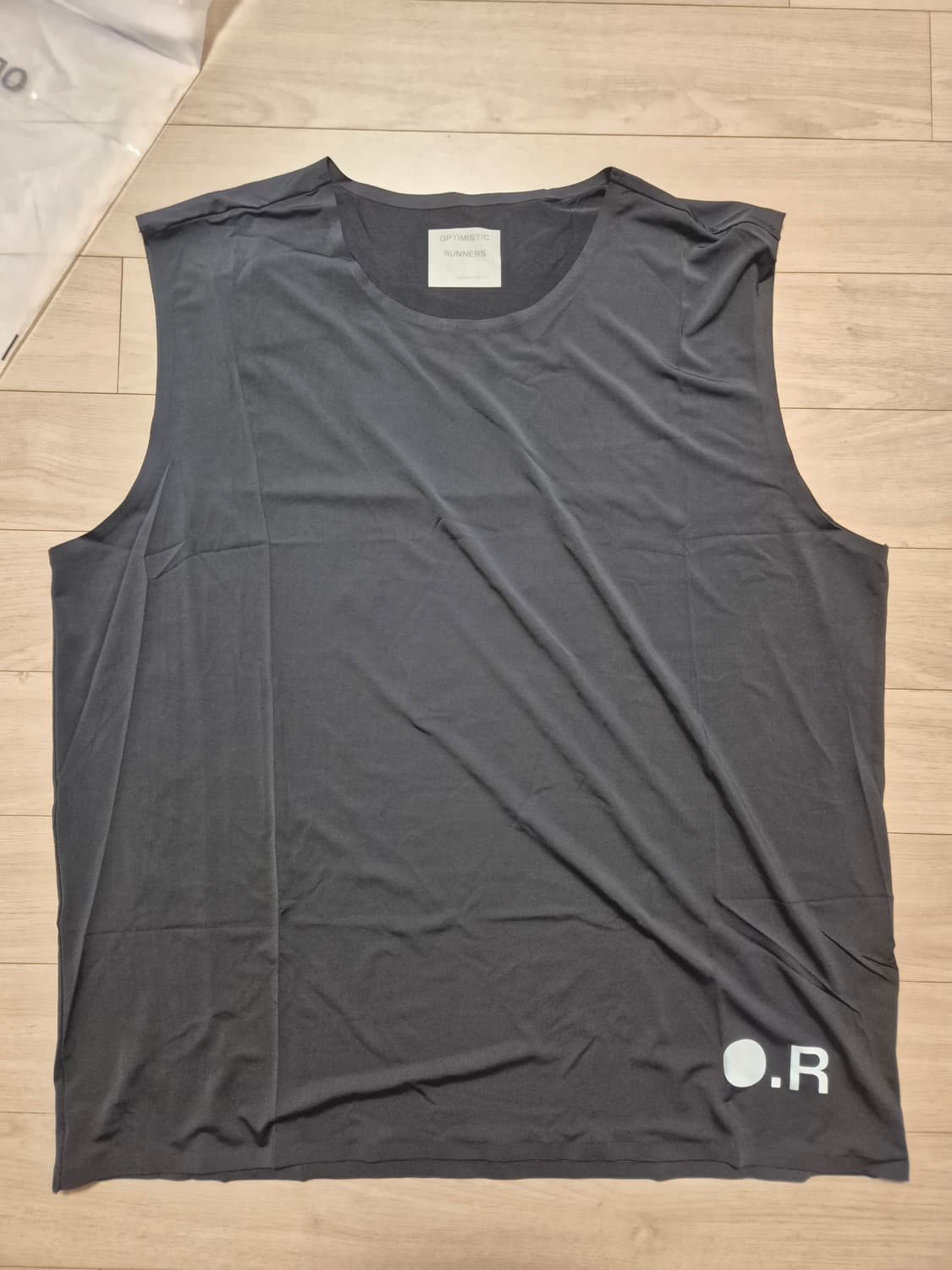 [새상품/L] Optimistic Runners 옵티미스틱러너스 탱크탑 상품이미지1