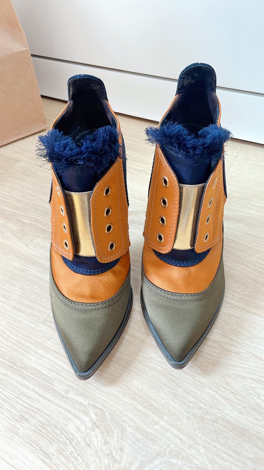 JIMMY CHOO 지미추 새틴 믹스 스틸레토 앵클 부티 하이힐 상품이미지5