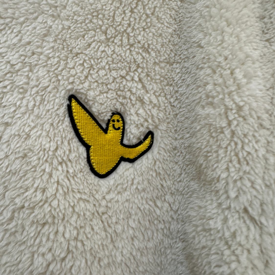 what it isnt 마크 곤잘레스 후리스 아이보리 상품이미지4