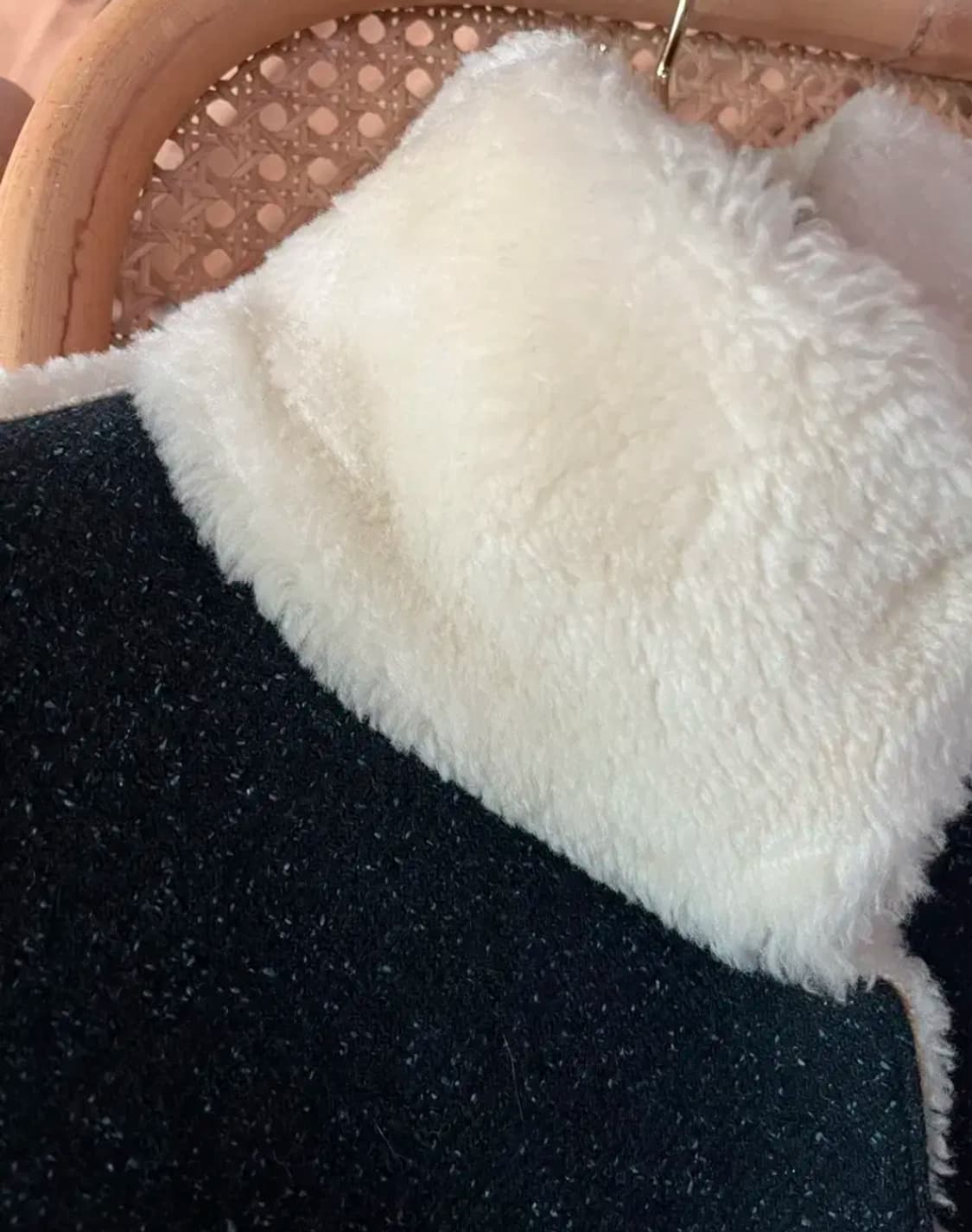 듀엘 리버시즐 양면 퍼 무스탕 상품이미지3