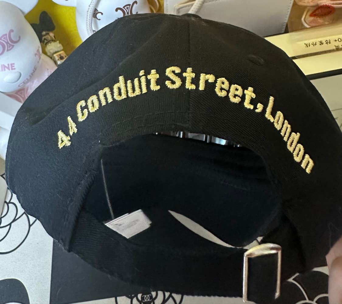 비비안웨스트우드 블랙 데미지 볼캡 상품이미지8