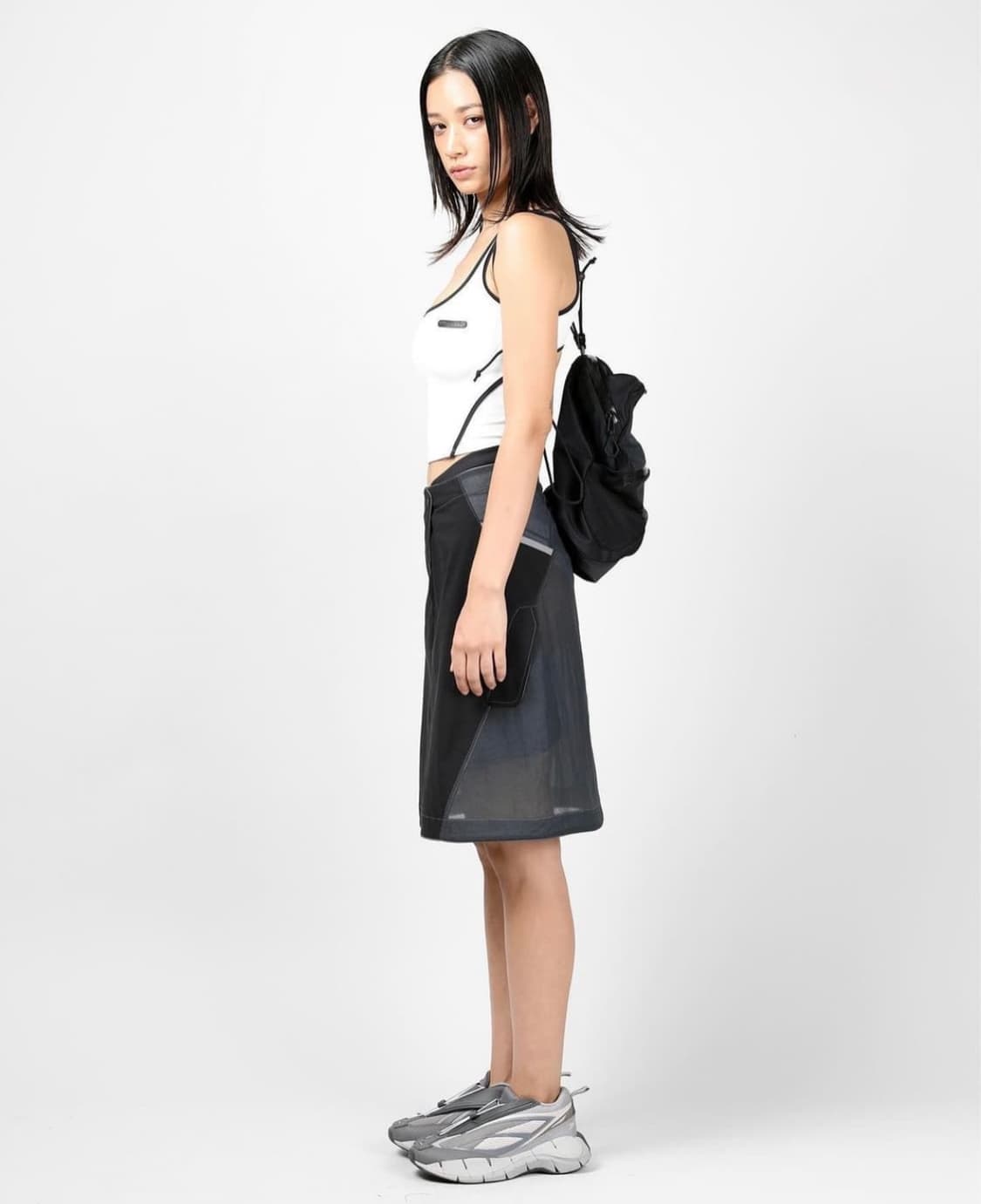 Hyein seo 혜인서 패널 미디 스커트 블랙 상품이미지3