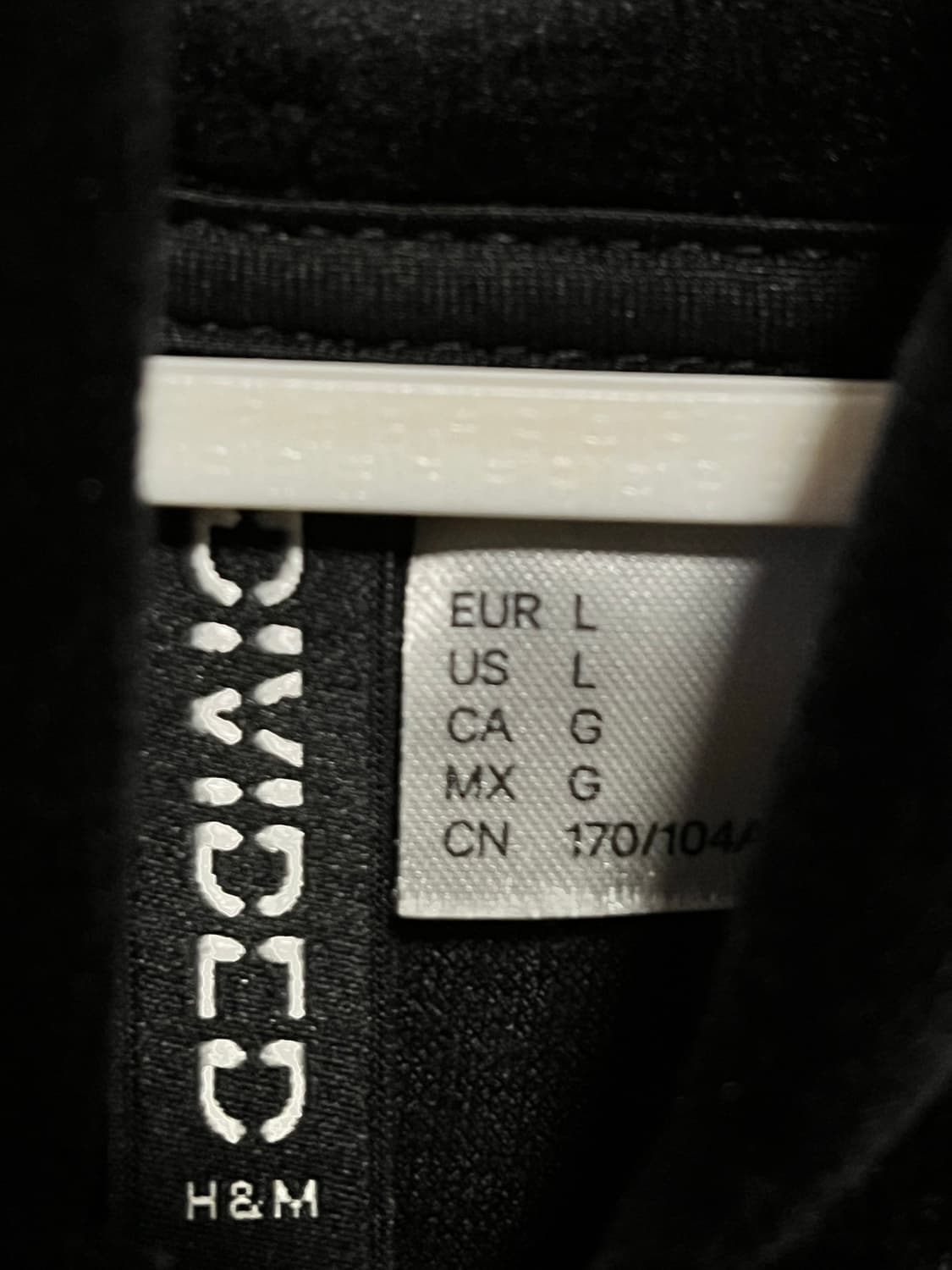 h&m 벨벳 후드집업 상품이미지3