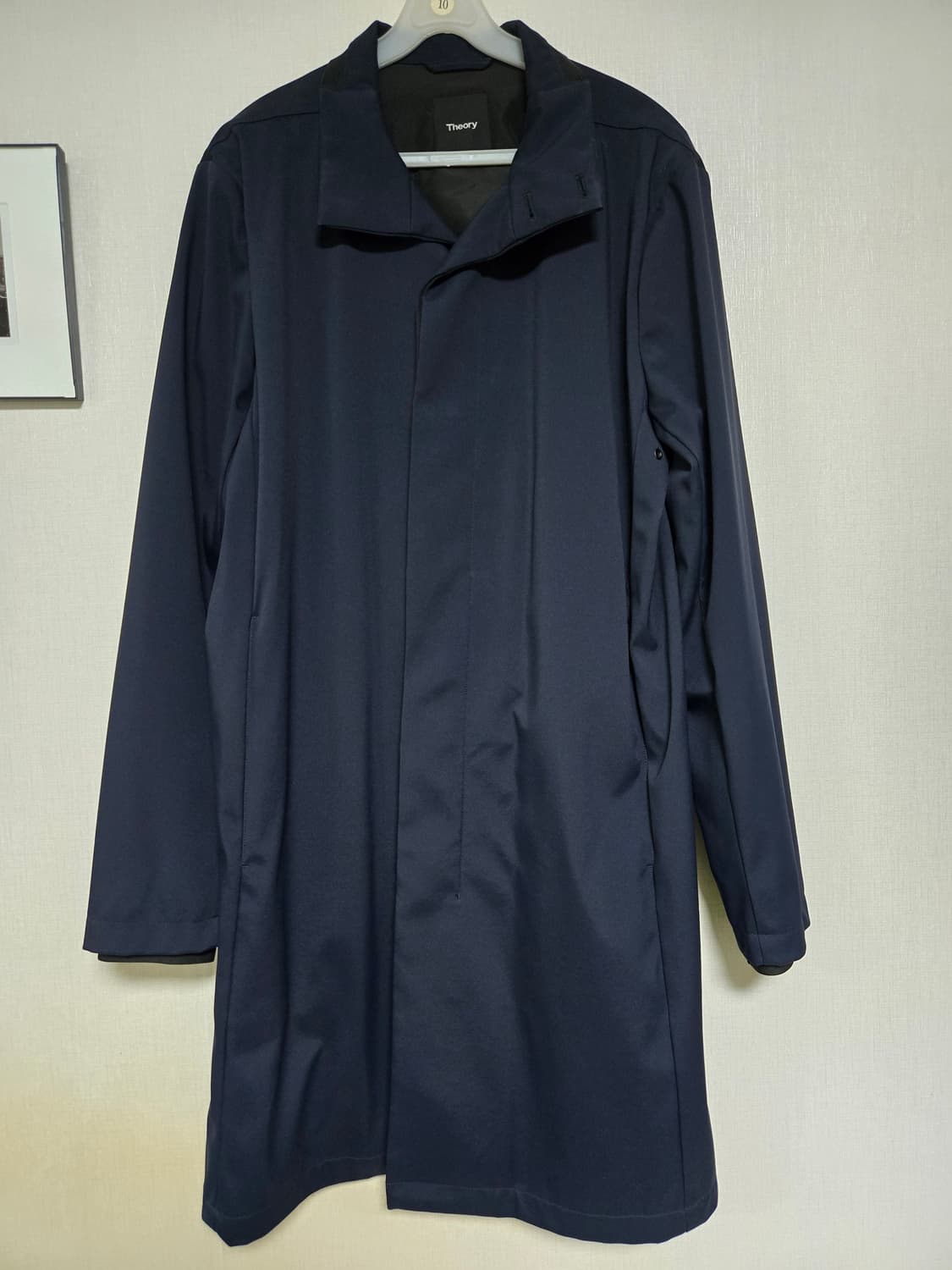 띠어리 맥코트 네이비 M 상품이미지1