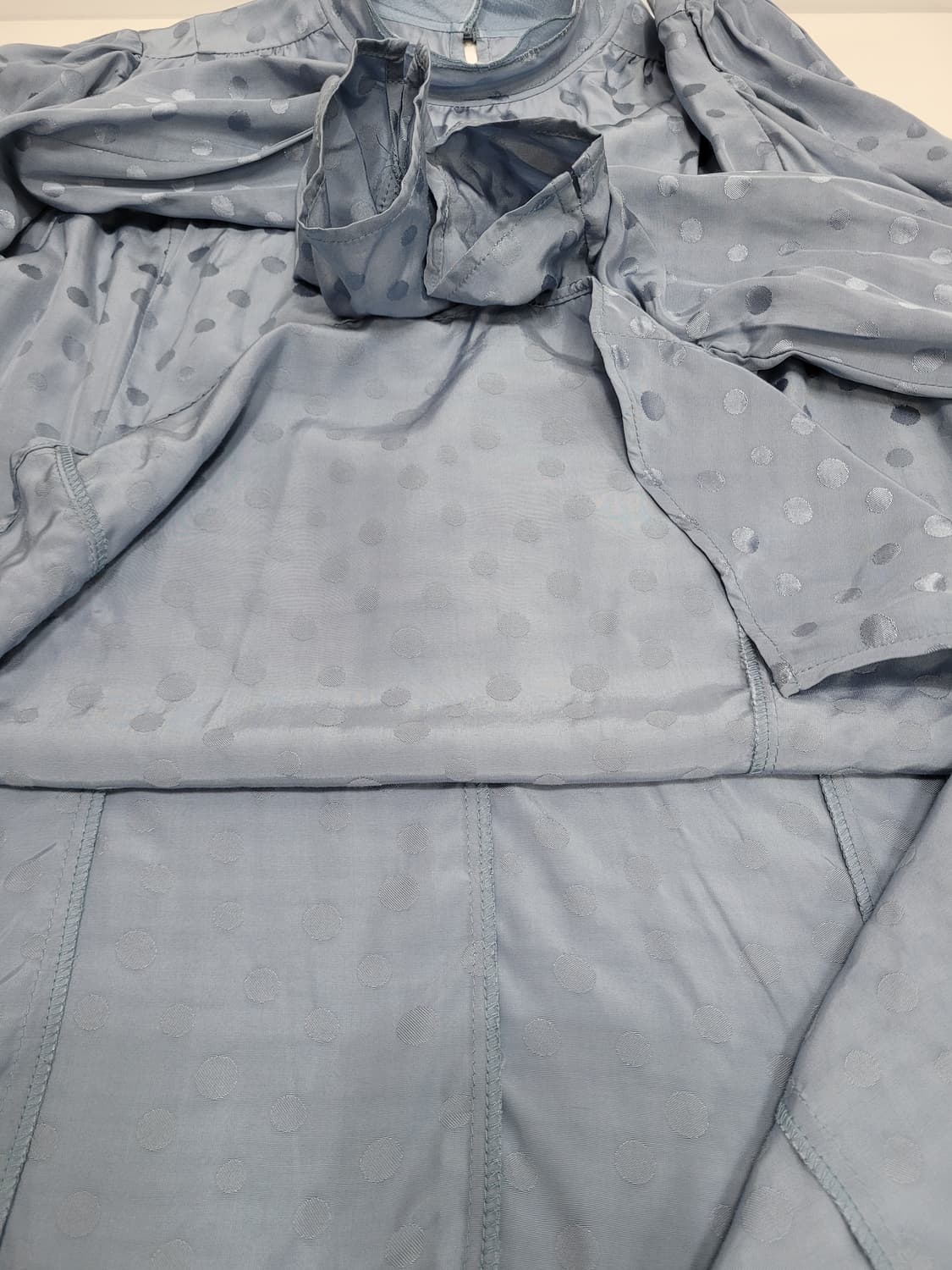 SISLEY 21SS 시슬리 레이온 블라우스 / 여 85 (42)
 상품이미지8