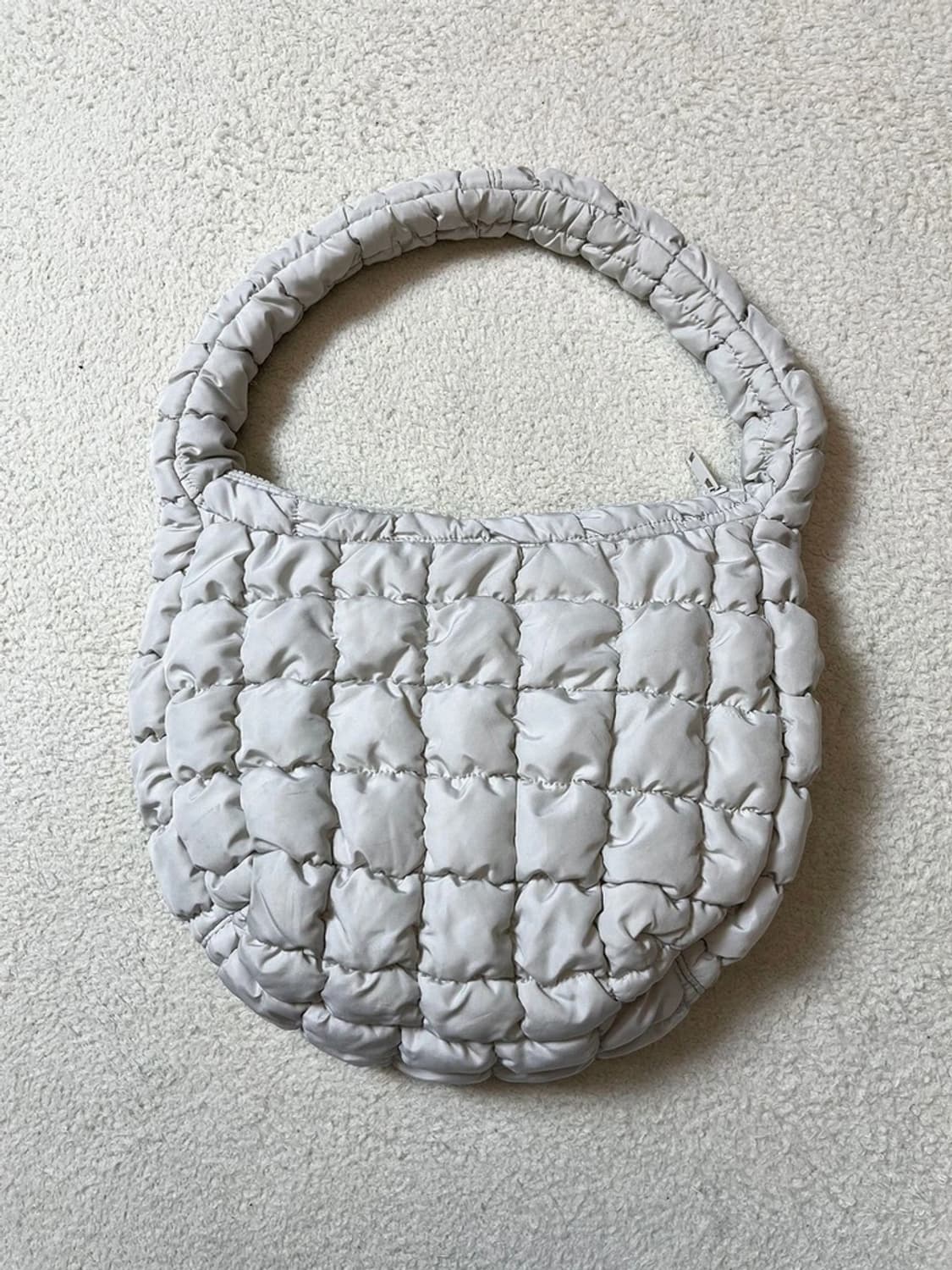 코스 COS 퀄티드 구름백 미니 가방 A1735 상품이미지6