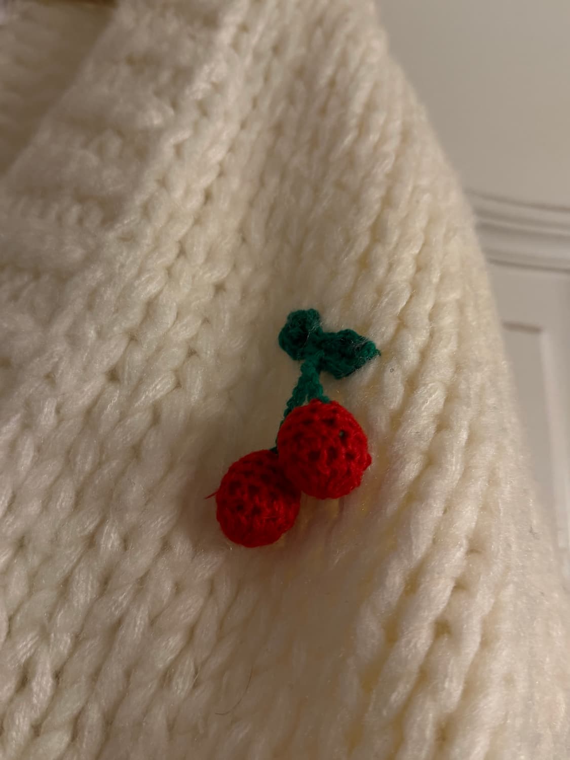 울100 핸드메이드 체리 가디건 상품이미지4