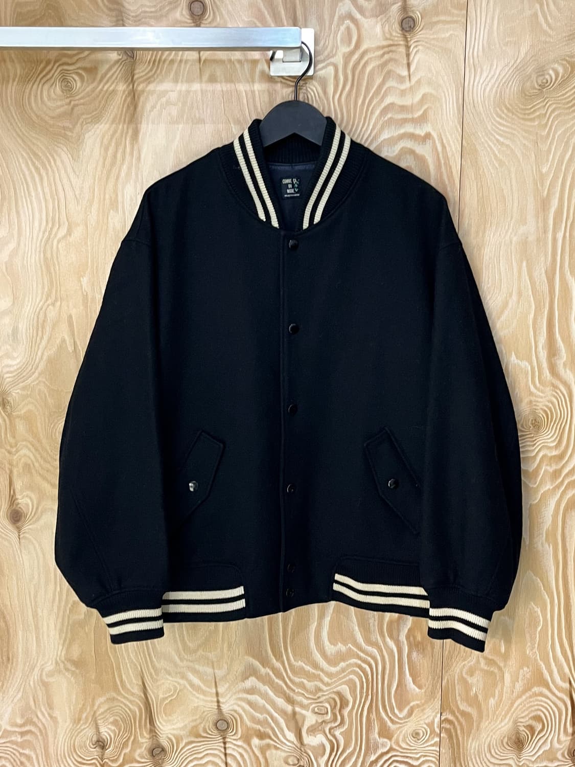 Comme Ca Du Mode 백 로고 바시티 자켓 상품이미지4