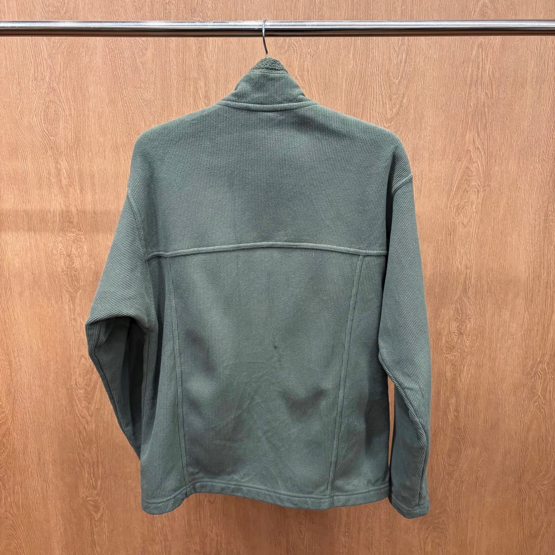 파타고니아 하이넥 신칠라 플리스 집업 지퍼 포켓 디테일 레귤러핏 카키 상품이미지3