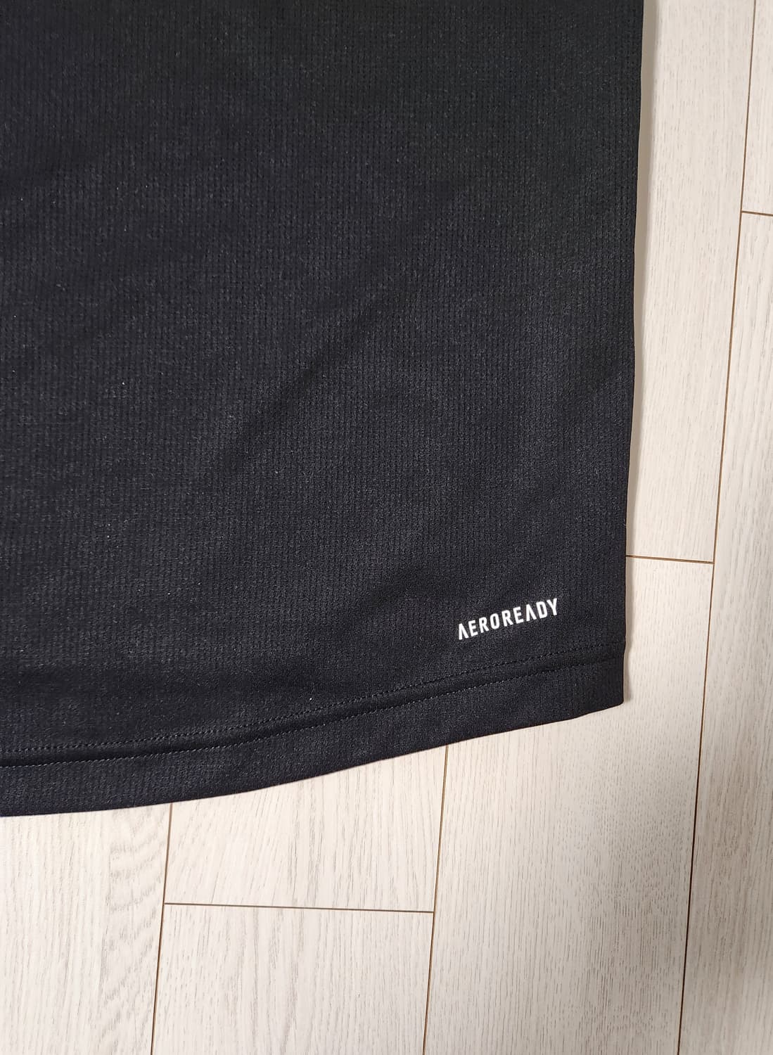 아디다스 D2삼선 반팔 기능성 티셔츠 GM2105 사이즈L

오염 하자 상품이미지6