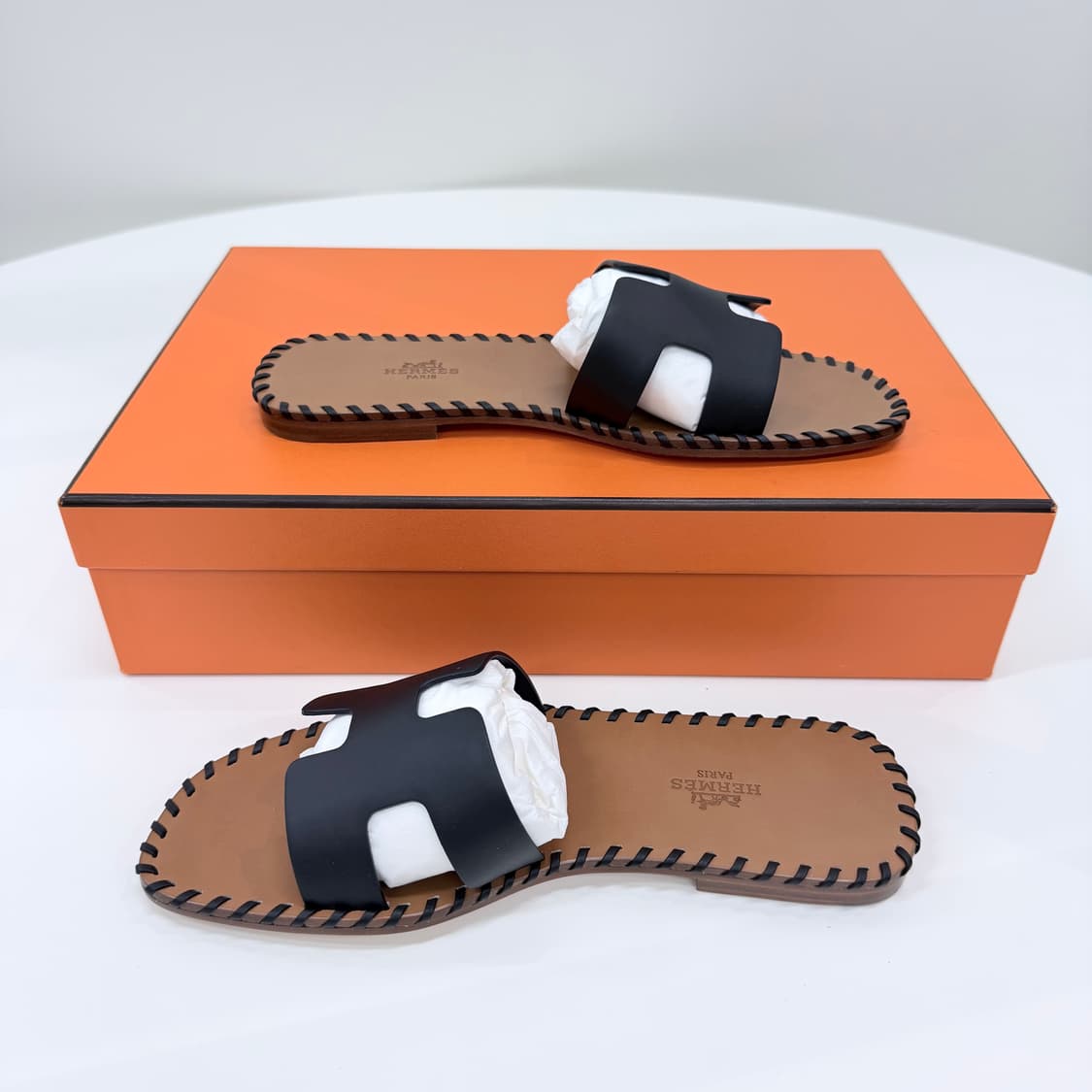 [미사용/235] 에르메스 이즈미르 투톤 스티치 샌들 슬리퍼 상품이미지5