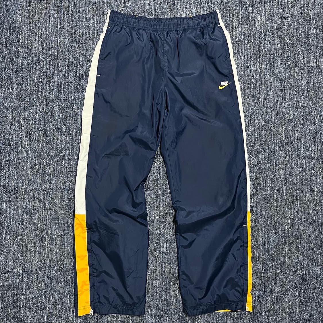 나이키 트레이닝 팬츠 상품이미지1