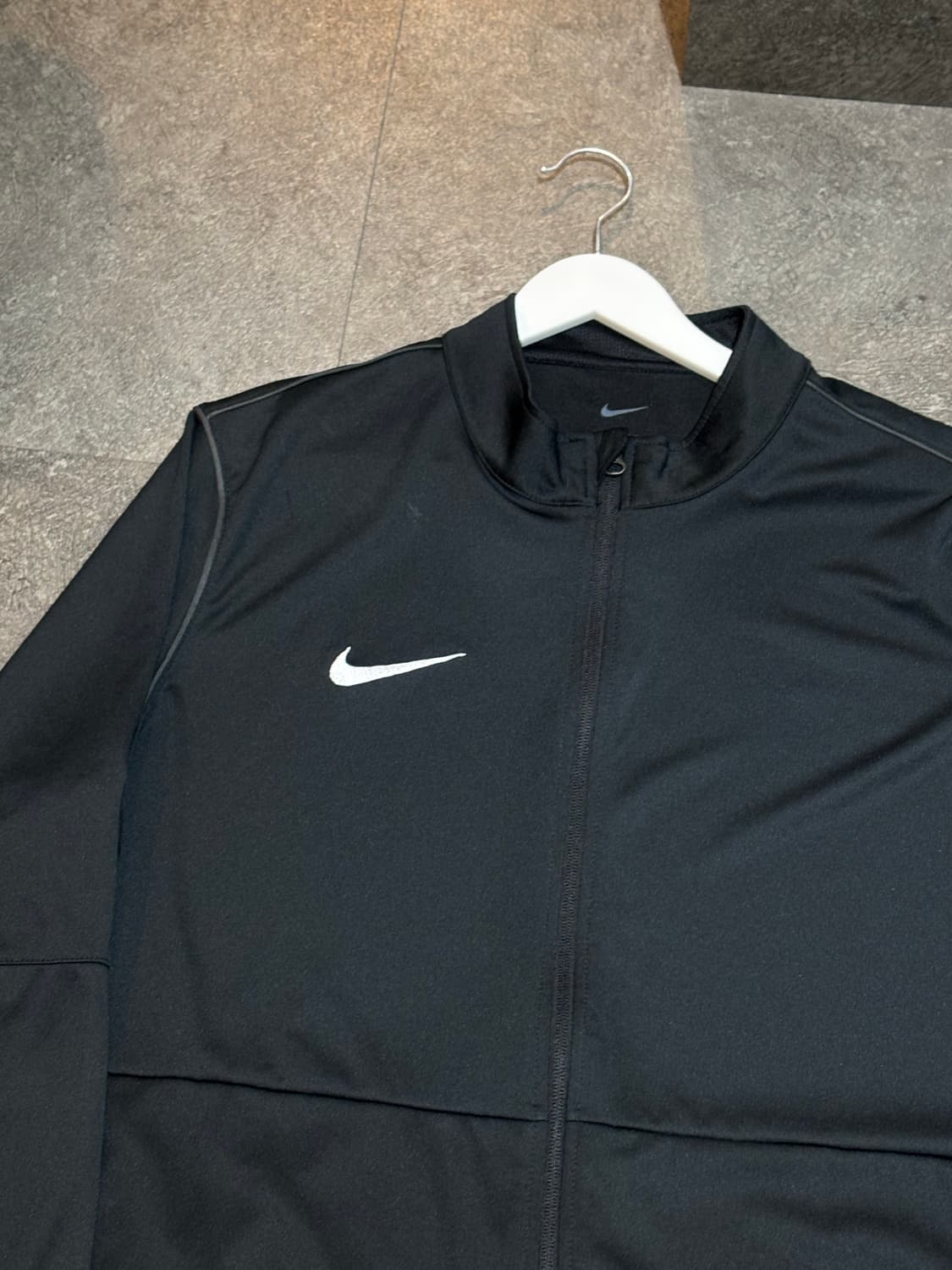 나이키 트레이닝 져지 집업 110사이즈 상품이미지4
