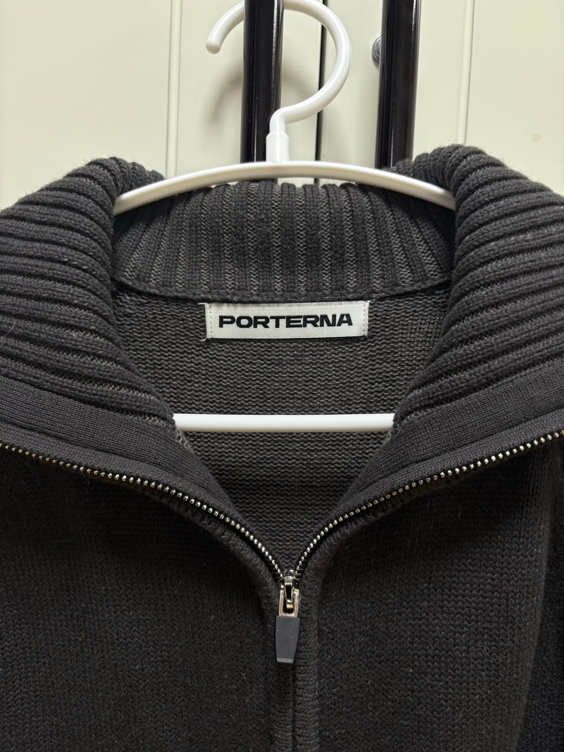 포르테나 HIGH-NECK TWO-TONE KNIT ZIP-UP 상품이미지6