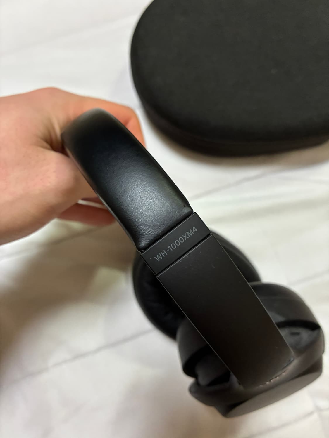 소니 WH-1000XM4 헤드폰 블랙 상품이미지3