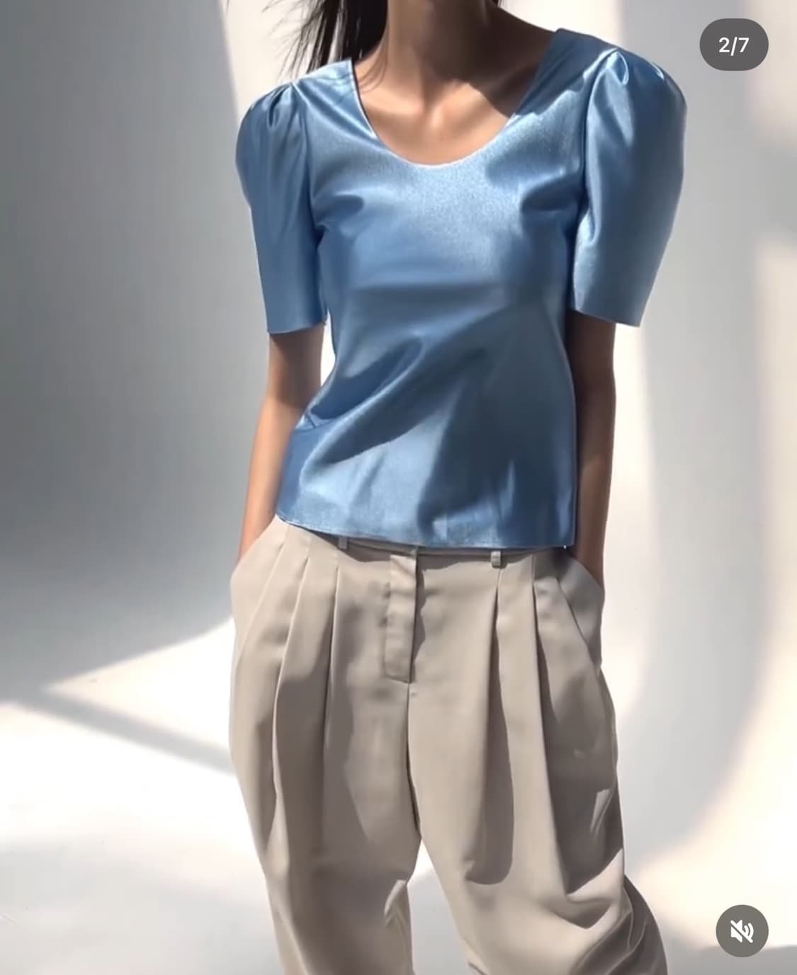 드래곤블루스 밴딩 퍼프 블라우스 마린블루 M 상품이미지1