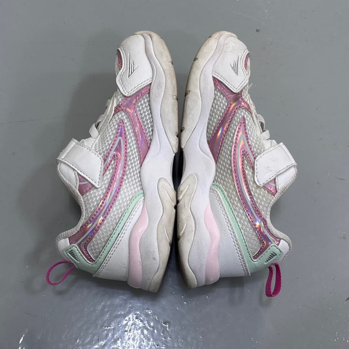 190 휠라 키즈 화이트 운동화 0407E2 상품이미지5