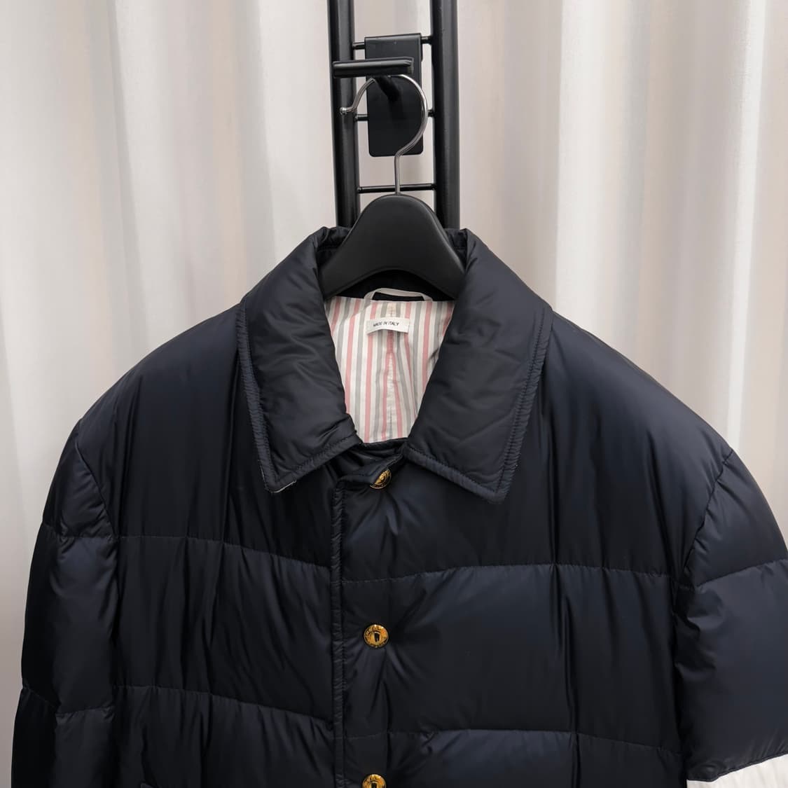 [3] 톰브라운 사선완장 금장 롱 패딩 상품이미지2