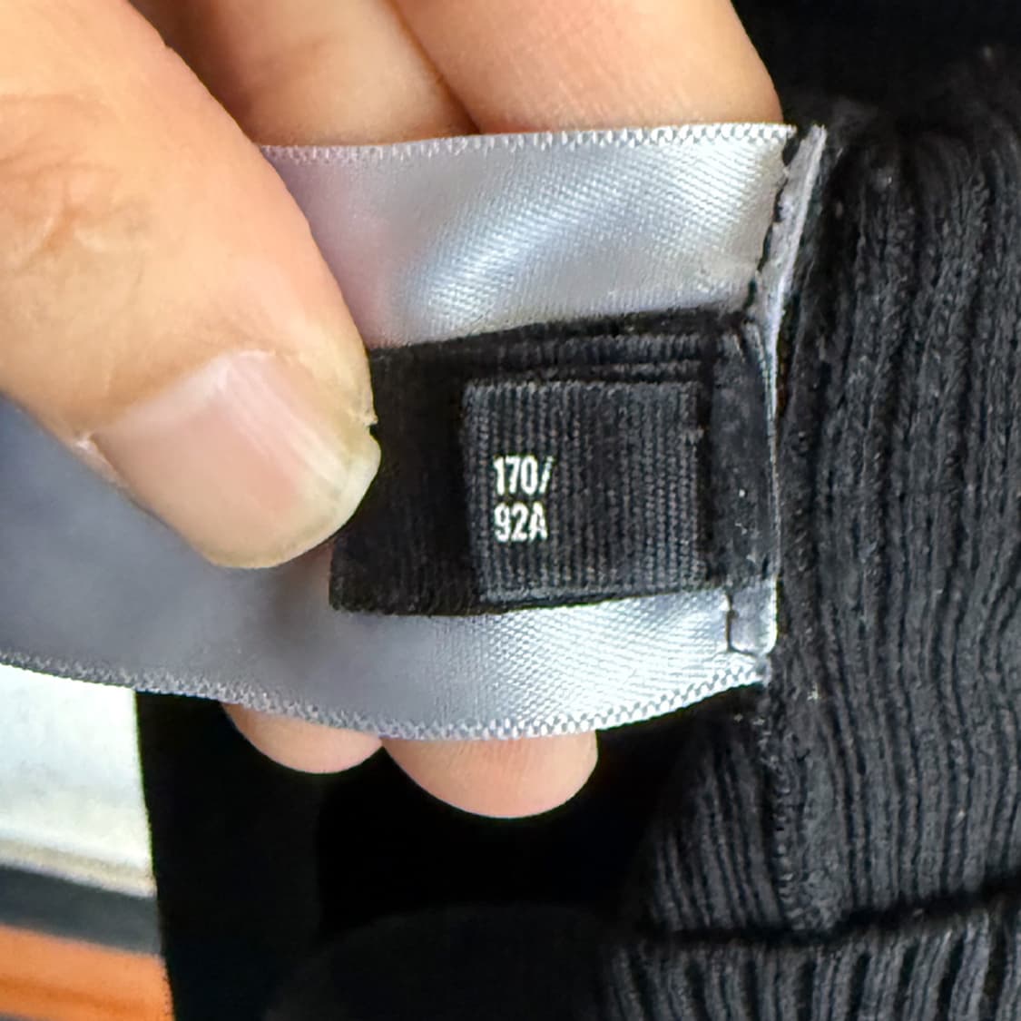 모노 블랙 터틀넥 티 상품이미지4