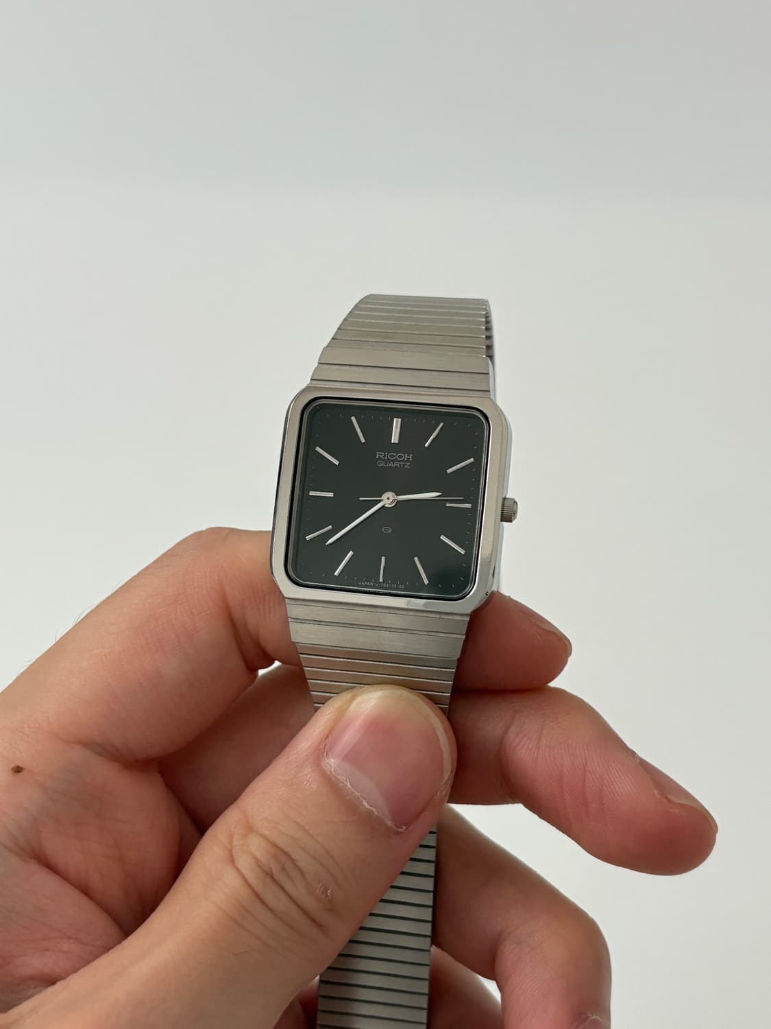 80s black sunburst dial square quartz 상품이미지3