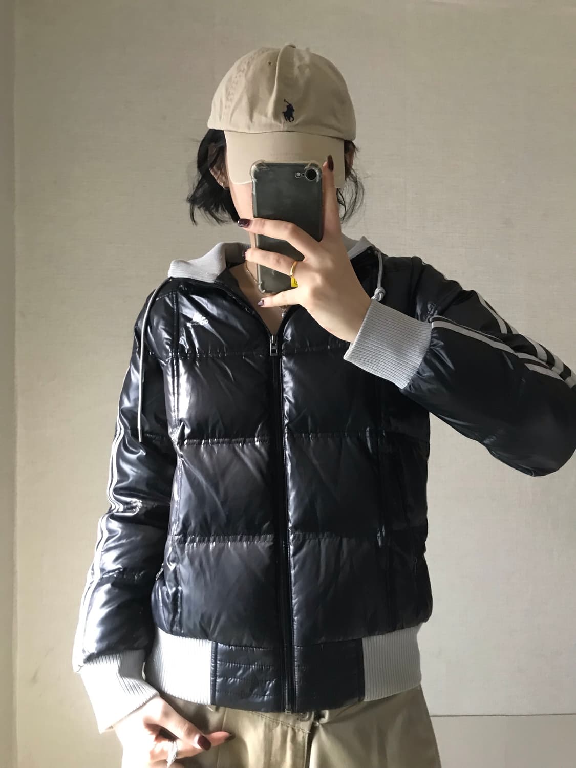 아디다스 블랙 실버 삼선 패딩 상품이미지4