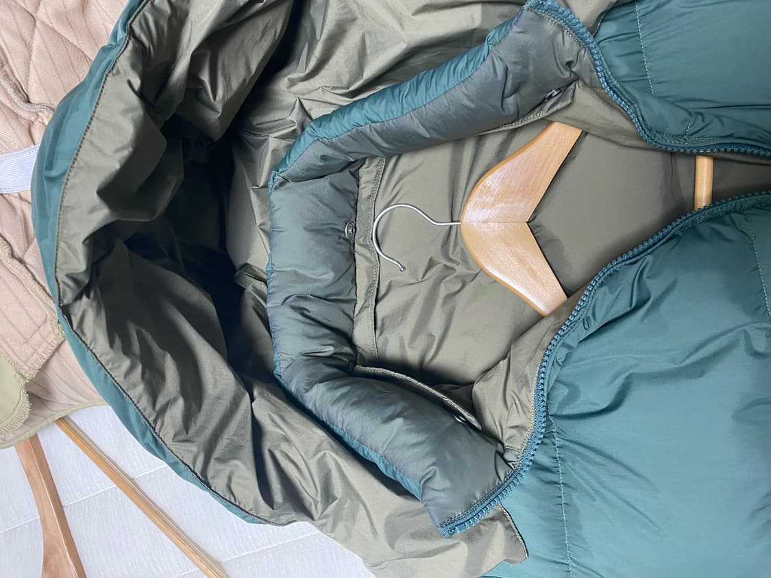 유니클로 X JW앤더슨 리버시블 패딩 올리브 L 상품이미지2