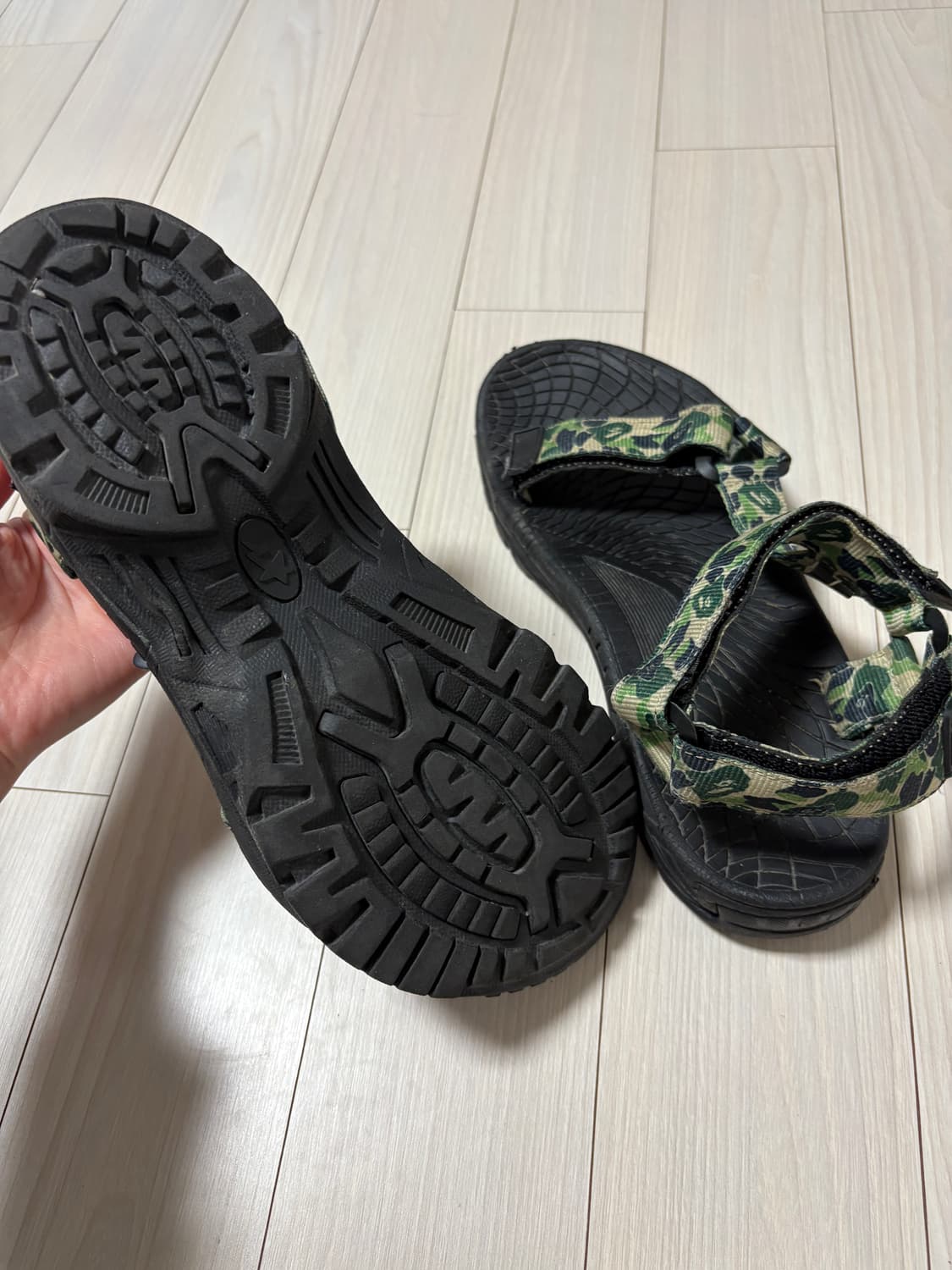 베이프 샌들  상품이미지3