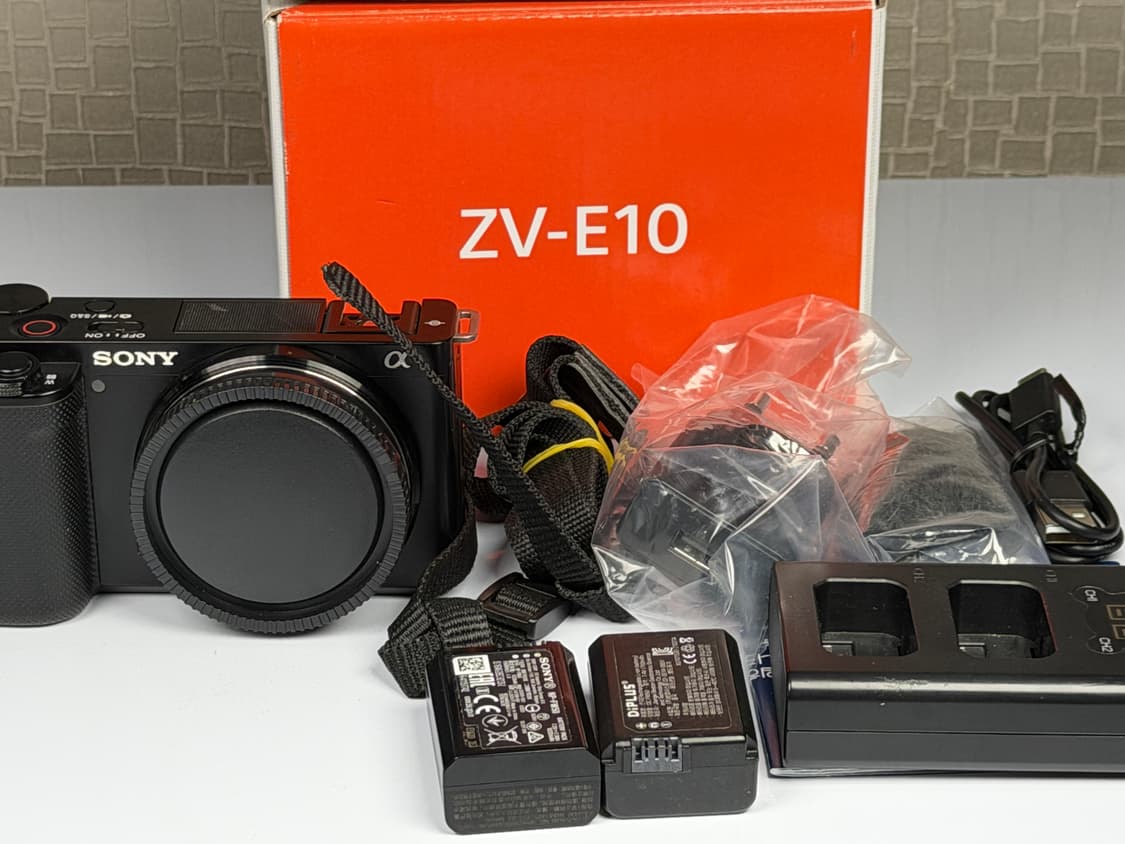 소니 ZV-E10 미러리스 카메라 바디 상품이미지1