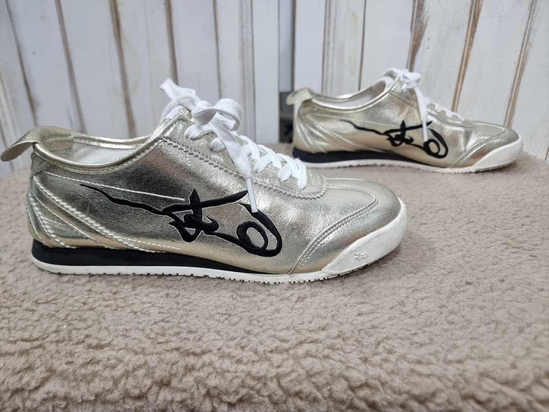 언코리 클래식 골드블랙 스니커즈 (D146 상품이미지2