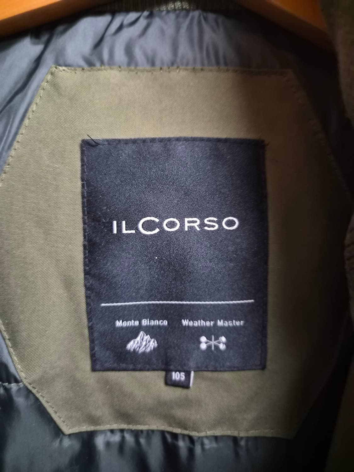105) 일꼬르소 웨더 마스터 덕다운 패딩 팝니다 상품이미지3