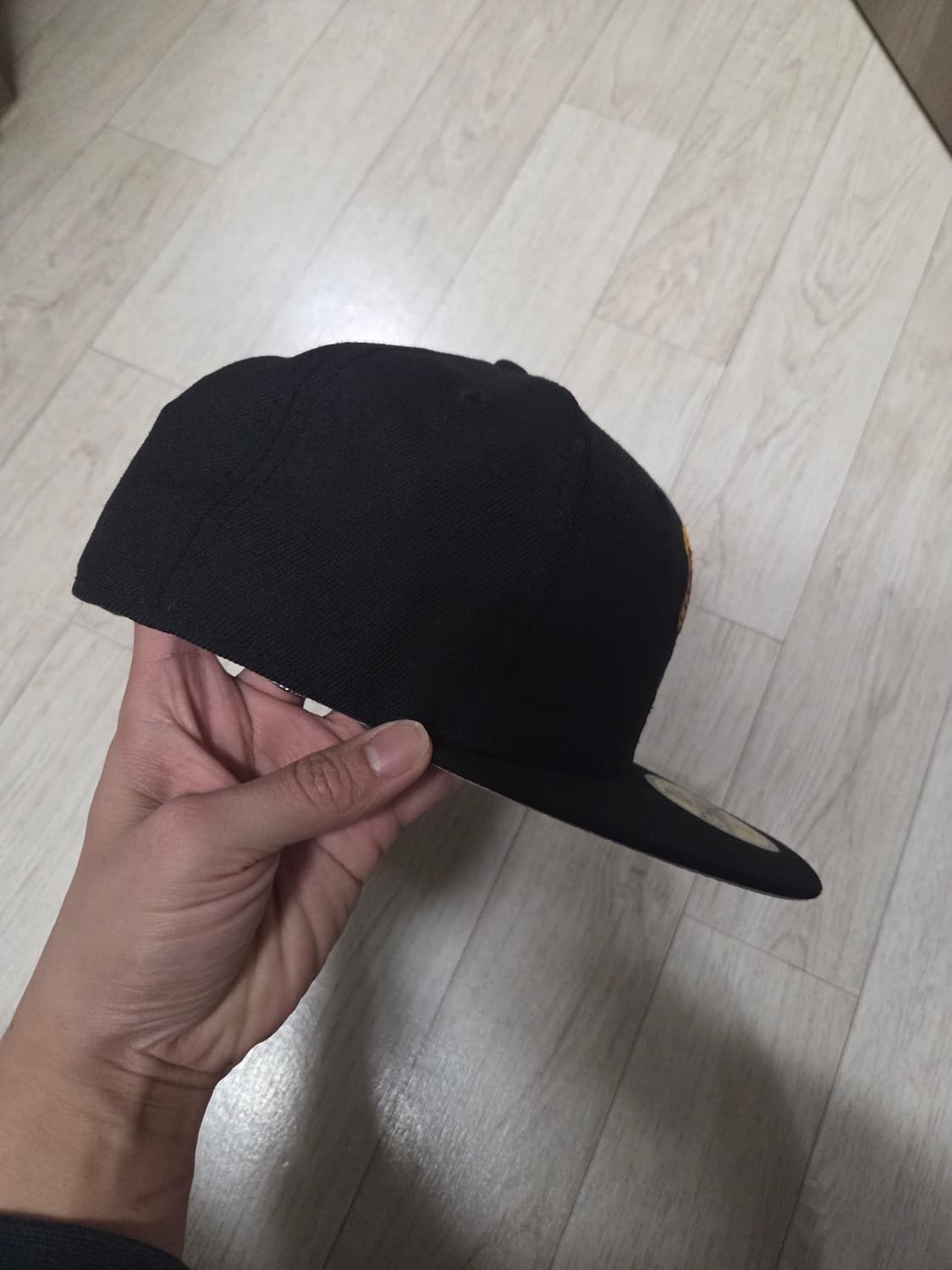 루피 뉴에라 한정판 모자  상품이미지4