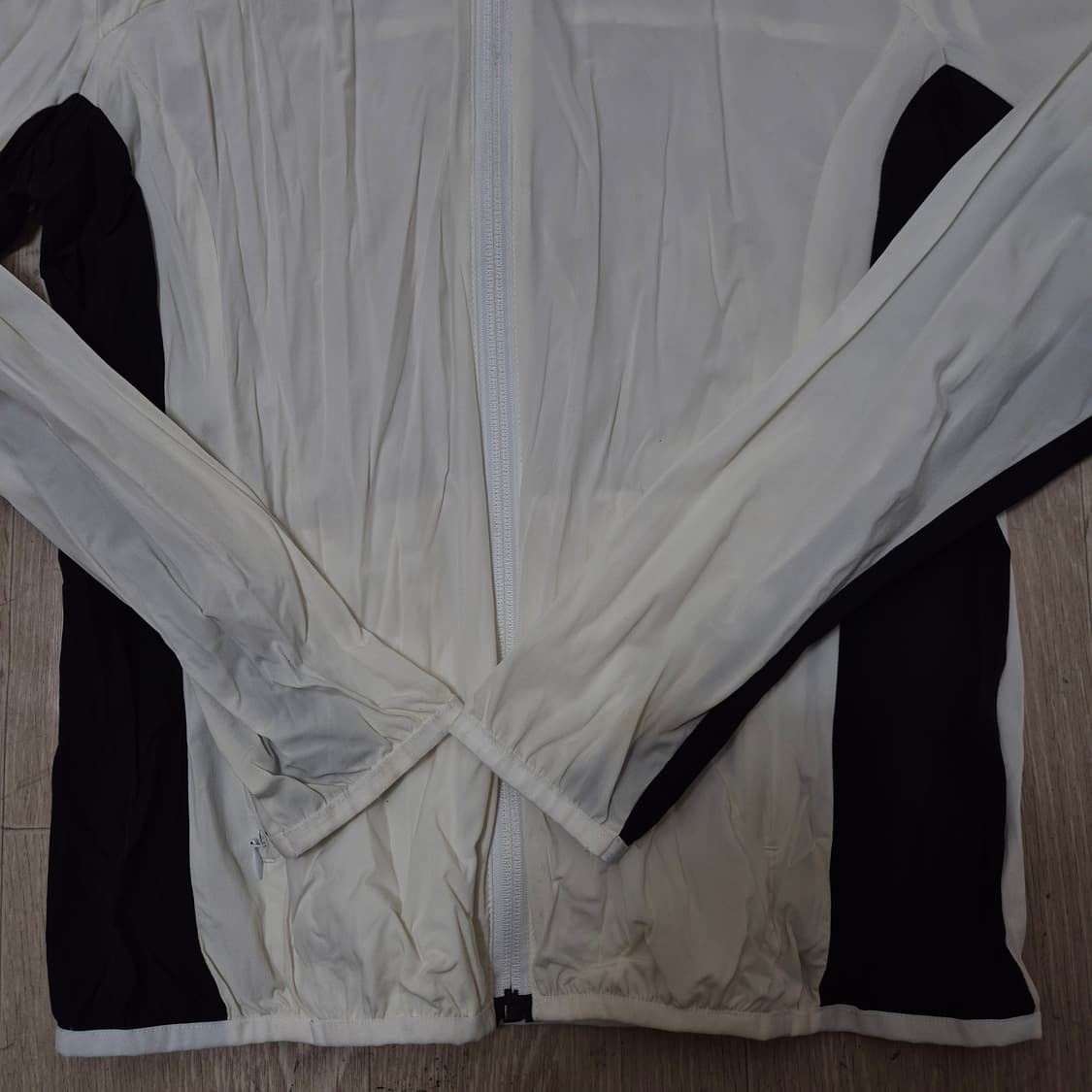 타이틀리스트 여성 골프웨어 바람막이 자켓 L(100) 상품이미지3