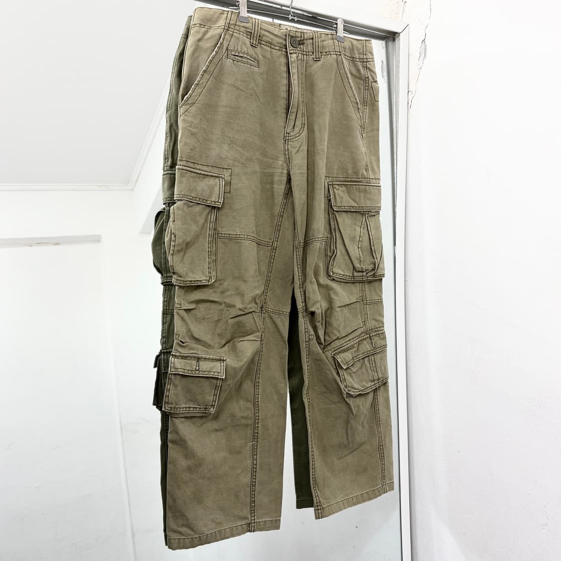 Soo Cargo 멀티포켓 와이드 카고 팬츠 상품이미지4