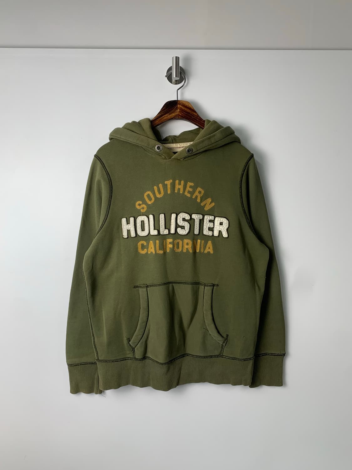 홀리스터 y2k 와투케 카키 후드티 상품이미지2