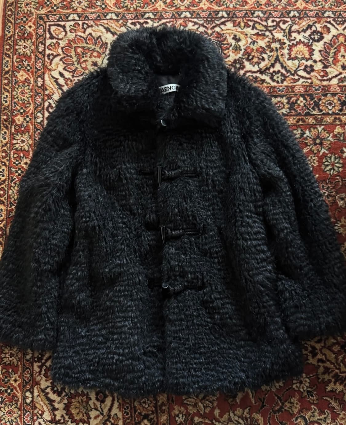 생긴스튜디오 님버스 토글 퍼자켓 상품이미지4