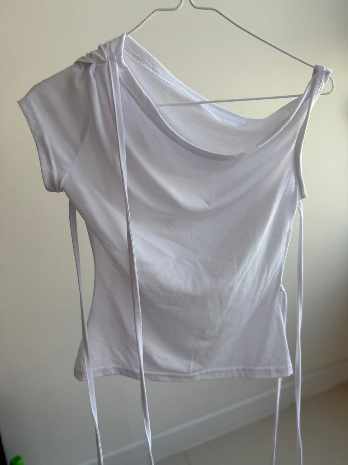 화이트 원숄더 드레이프 티셔츠 (29cm) 반팔티 자라 상품이미지1