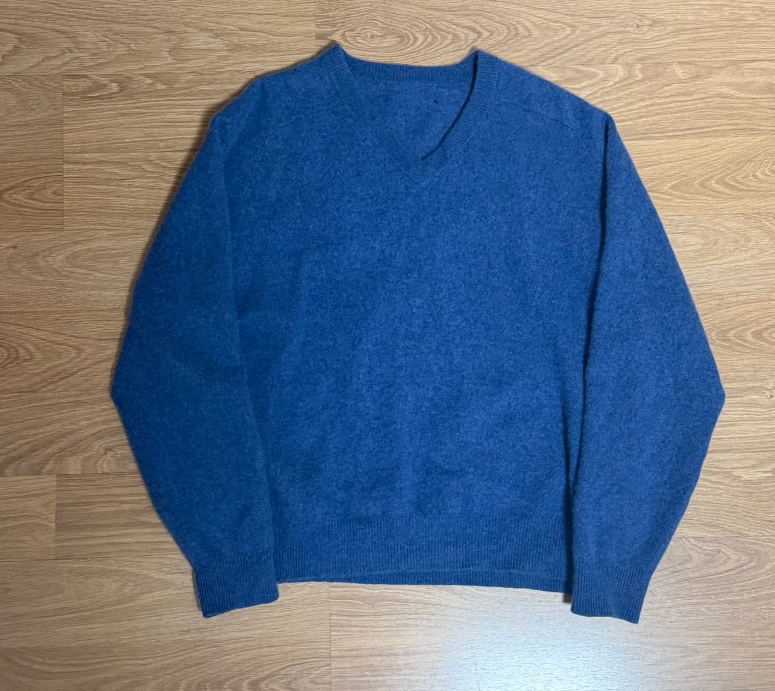 빈티지 캐시미어100 브이넥 니트 상품이미지1