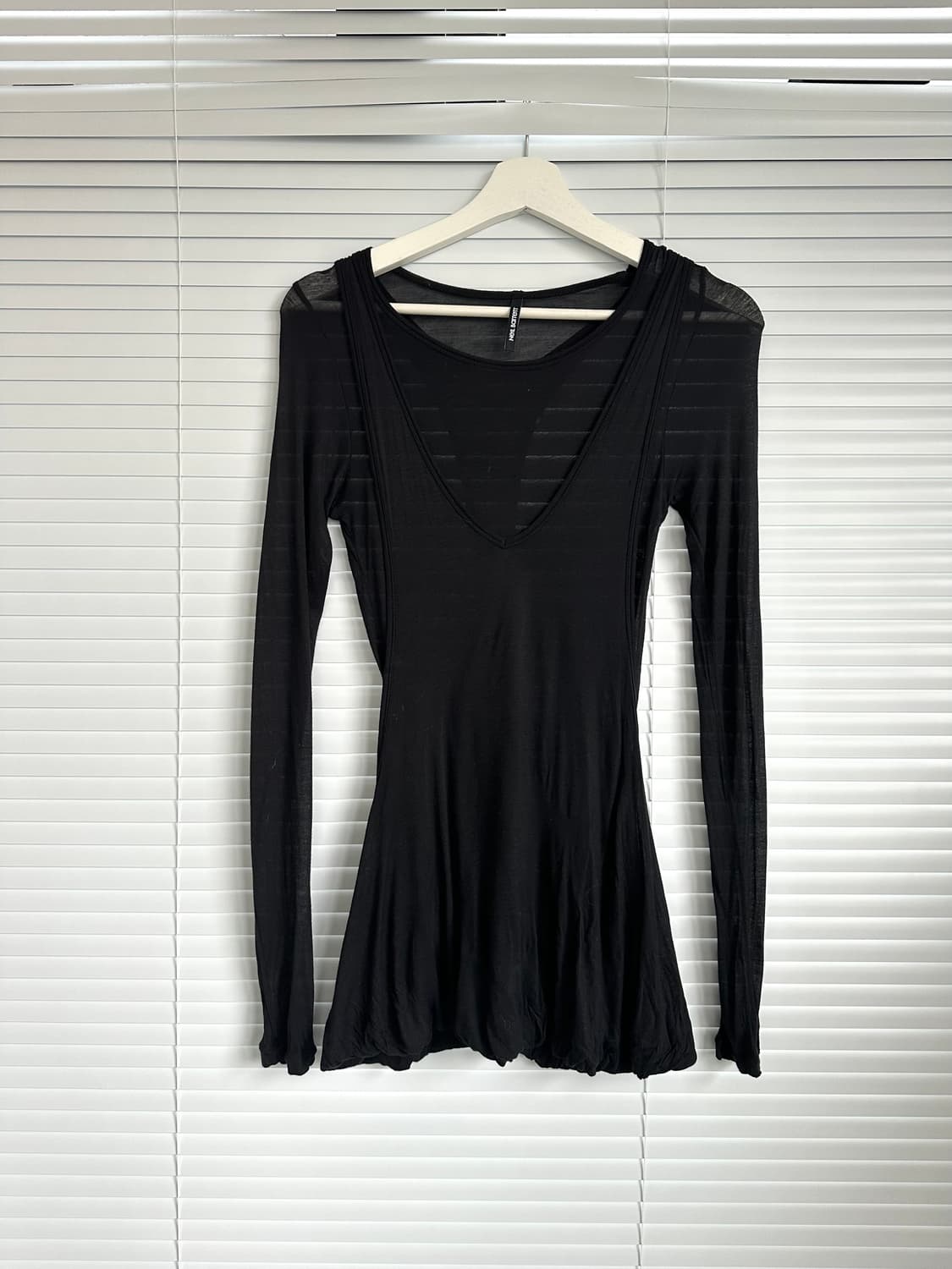 닐바렛 레이어드 세컨스킨 블랙 롱슬리브 상품이미지3