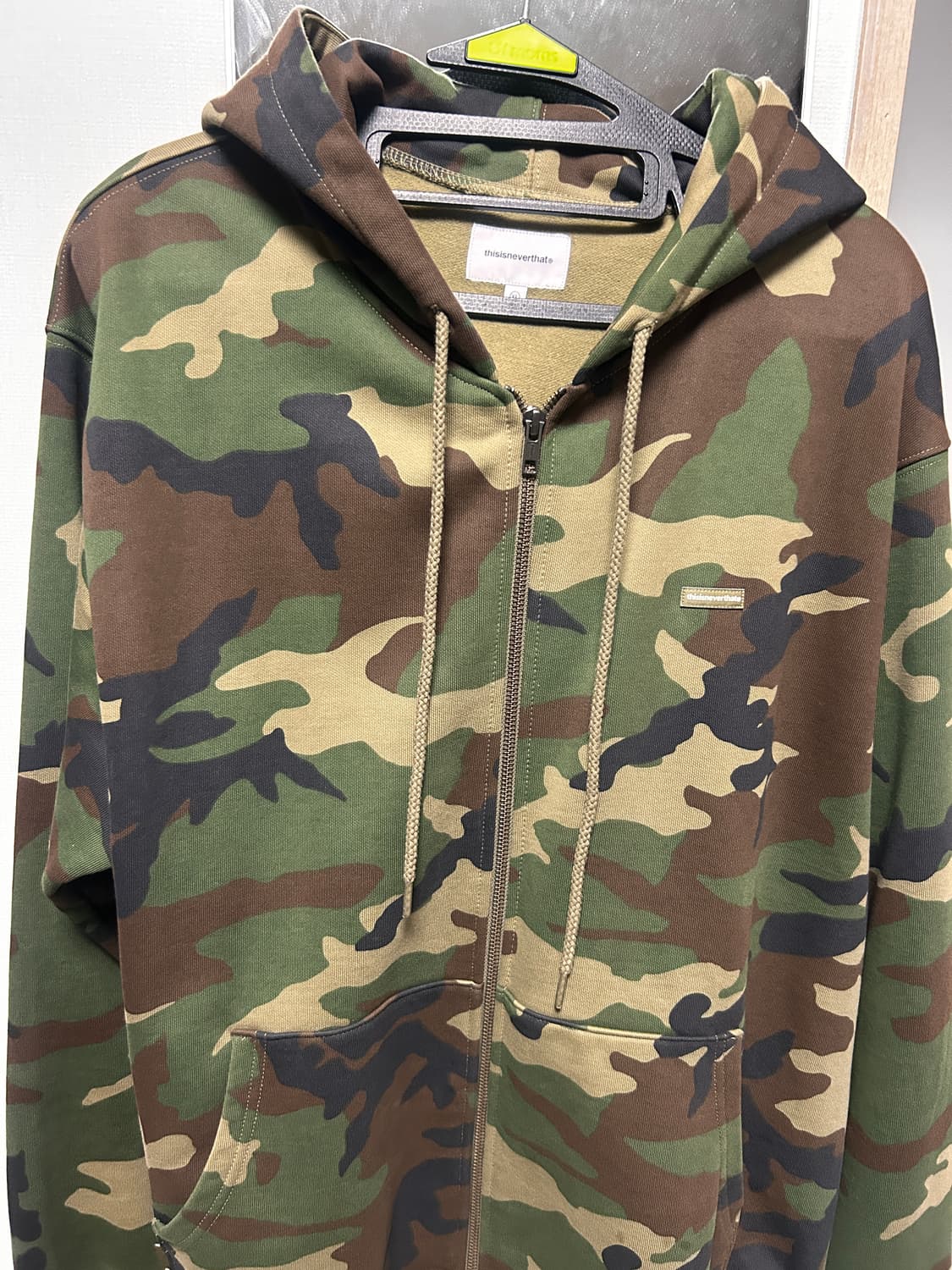 디스이즈네버댓 T.N.T 후드집업 camo 상품이미지1