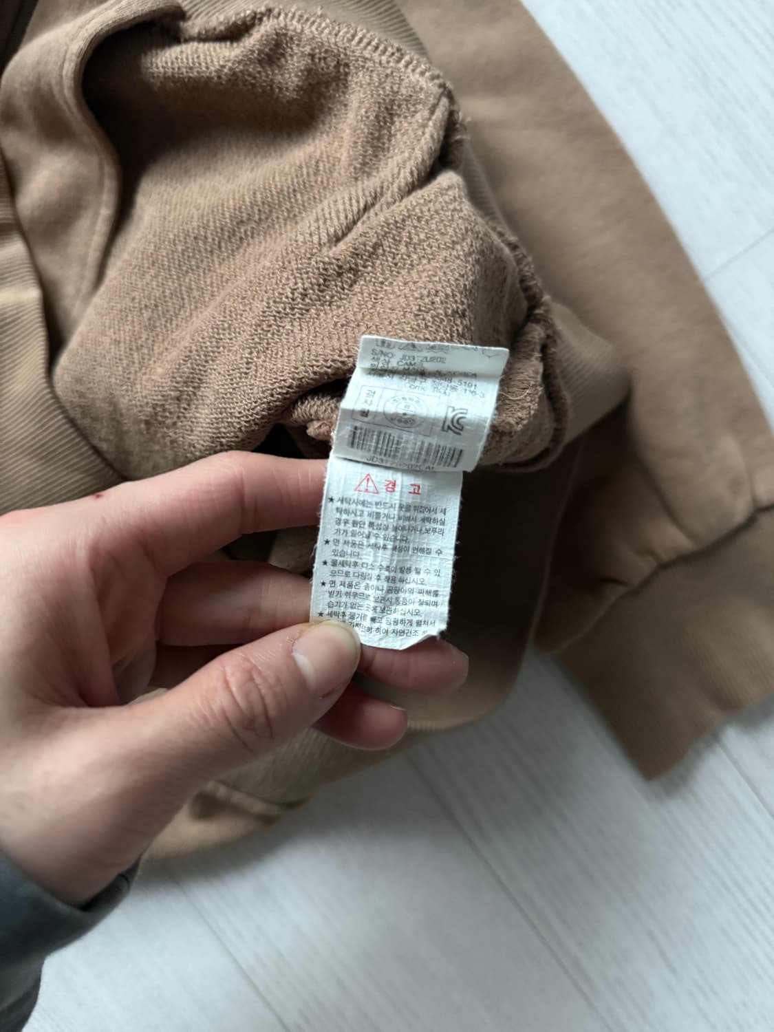 지프 중앙 로고 써멀 카멜 후드집업 상품이미지10